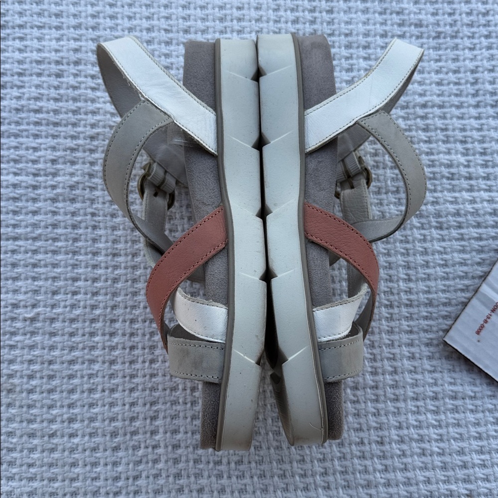 IGI & CO MADE ITALY 39 Women’s Beige and Brown Strappy Sandals - Picture 2 of 8